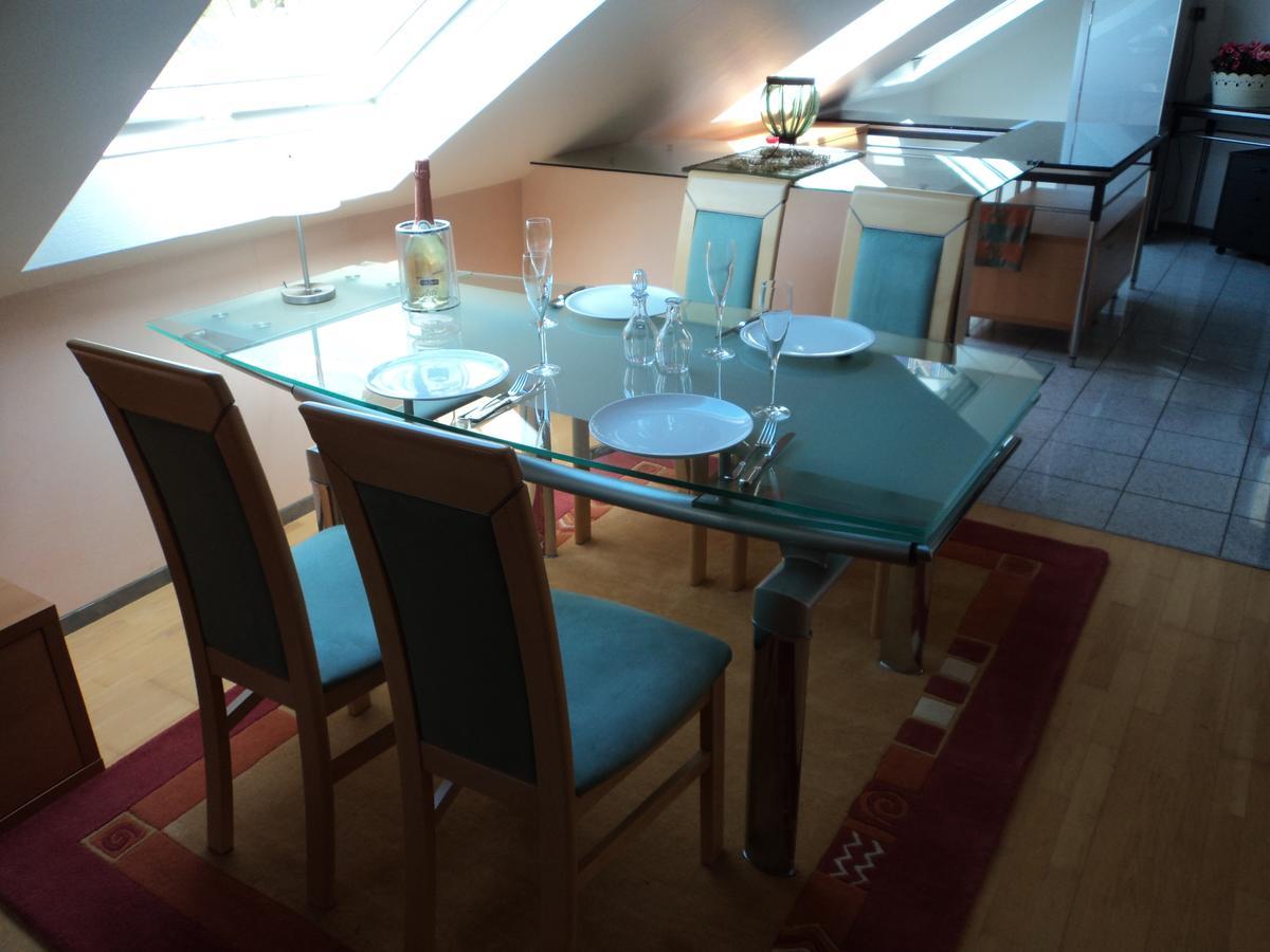 Ferienwohnung Rudolf-Lindner Neustadt an der Aisch Esterno foto